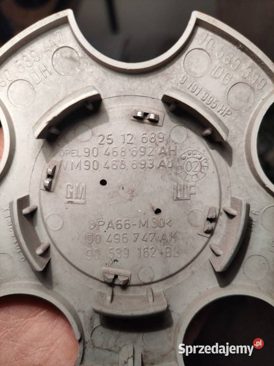 Dekielek do koła Opel nieuszkodzony Opel śląskie Częstochowa