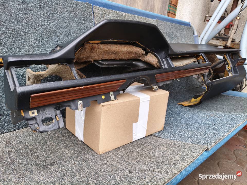 Mercedes W124 deska rozdzielcza czarna drewno Skarżysko-Kamienna sprzedam