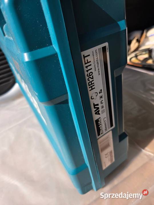 Młotowiertarka Makita HR2611FT