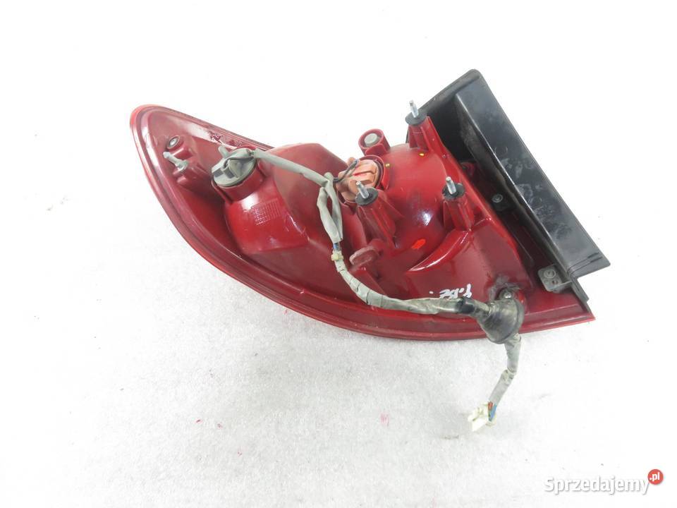 LAMPA PRAWA TYLNA HYUNDAI SANTA FE II 083211944R
