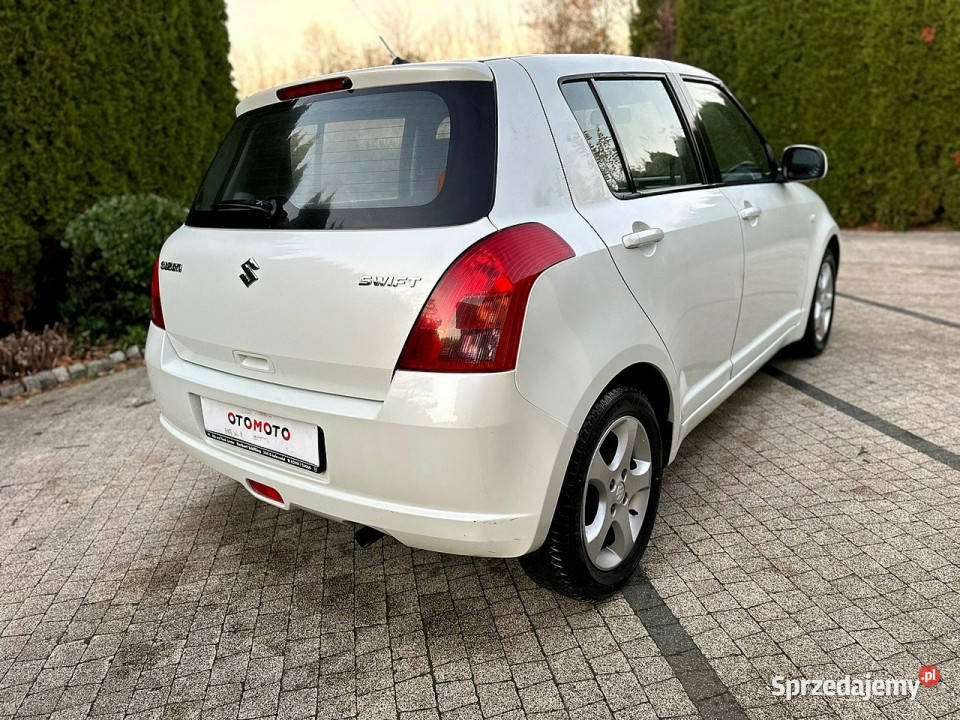 Suzuki Swift Suzuki Swift 13 92 Comfort 5Drzwi możliwa zamiana Wrocław