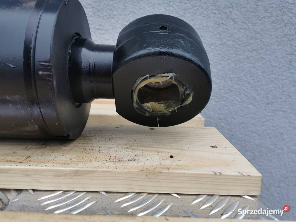 Siłownik ramienia Manitou MLT 737 Wilkowo