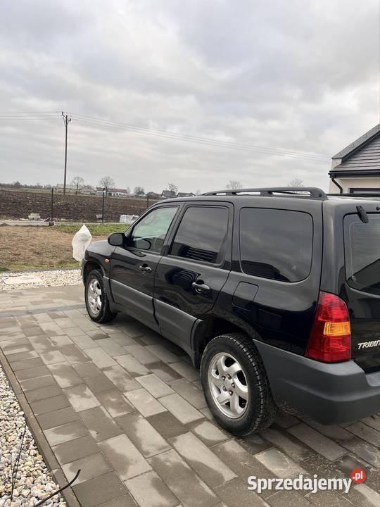 Mazda Tribute 4x4 benzyna nowy akumulator hak Płońsk