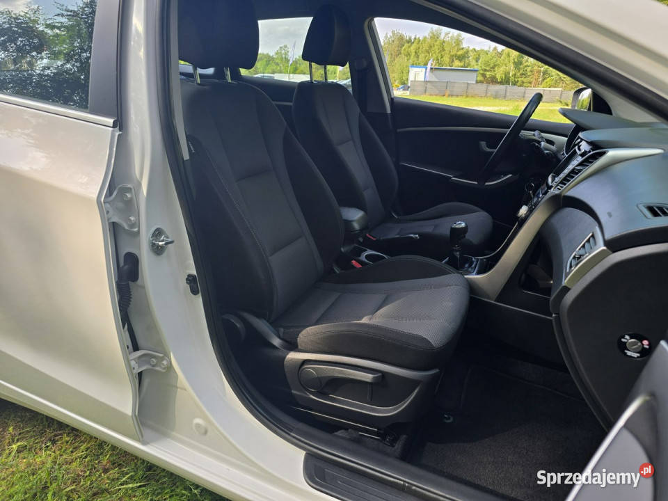 Hyundai i30 16 CRDi 136 Duża Navi Climatronic ESP