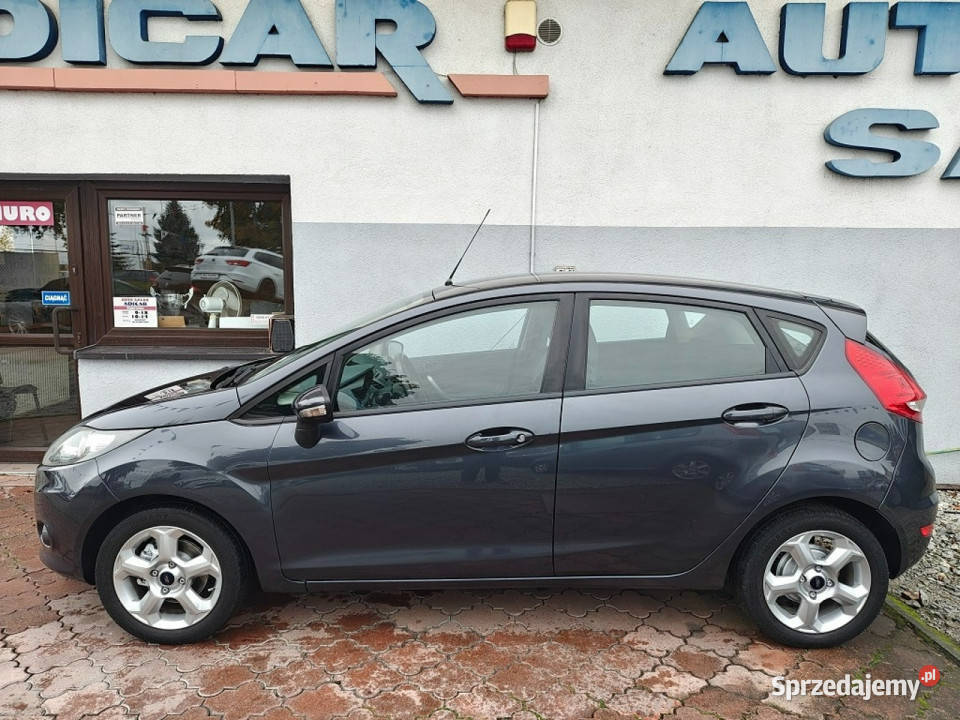 Ford Fiesta klima wielofunkcja elszyby isofix centralny zamek Racibórz