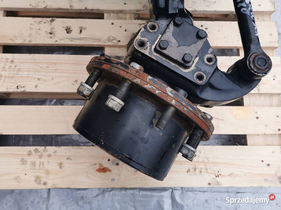 Massey Ferguson VT Zwolnica Zwrotnica lewa Dana wielkopolskie Wilkowo