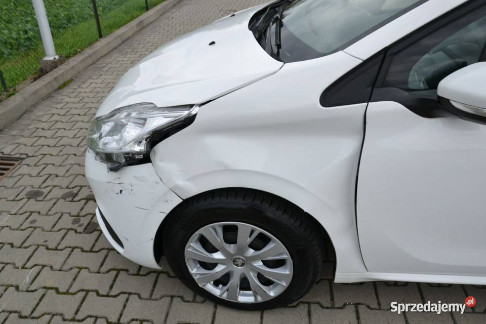 Peugeot 208 15 bluehdi 100 tablet 2osobowy