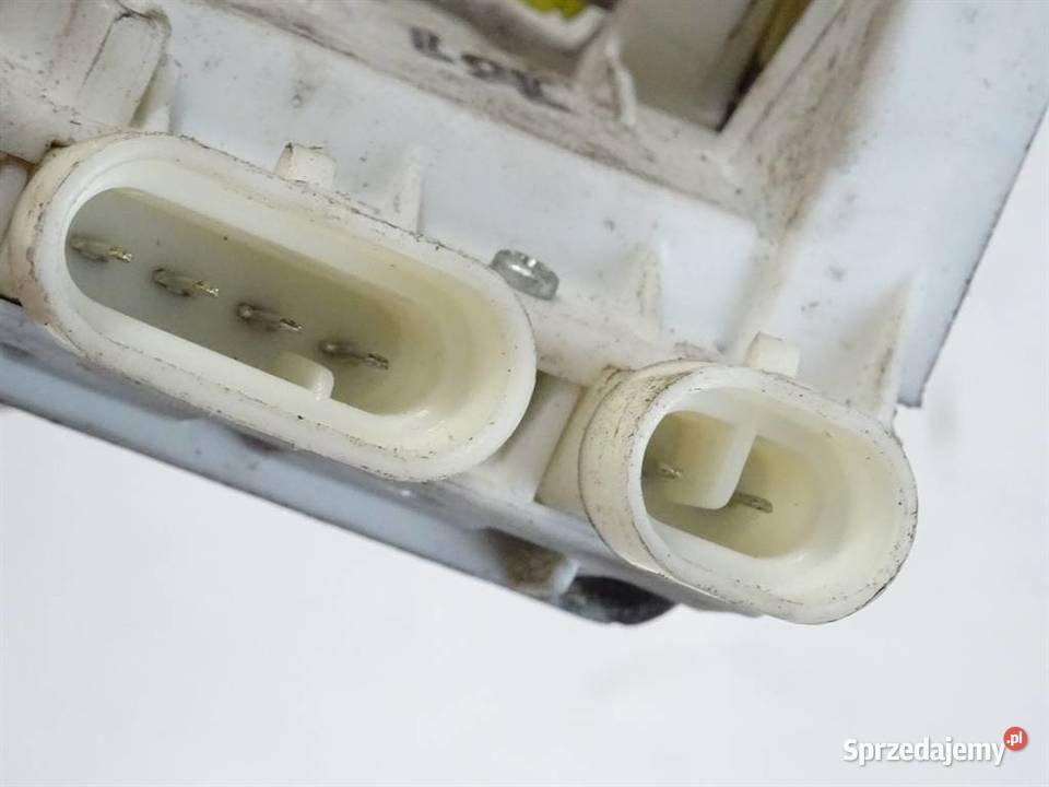 ZAMEK DRZWI PRAWY IVECO STRALIS I Van minibus