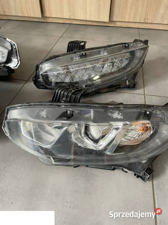 Honda Civic X reflektor soczewka 2017 Kozubszczyzna