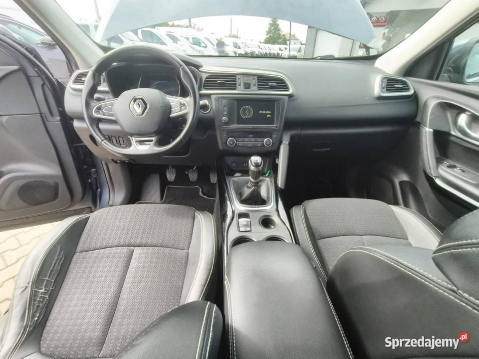 Renault Kadjar 12 benzyna 130 6biegów ledy 4/5 Kęty sprzedam