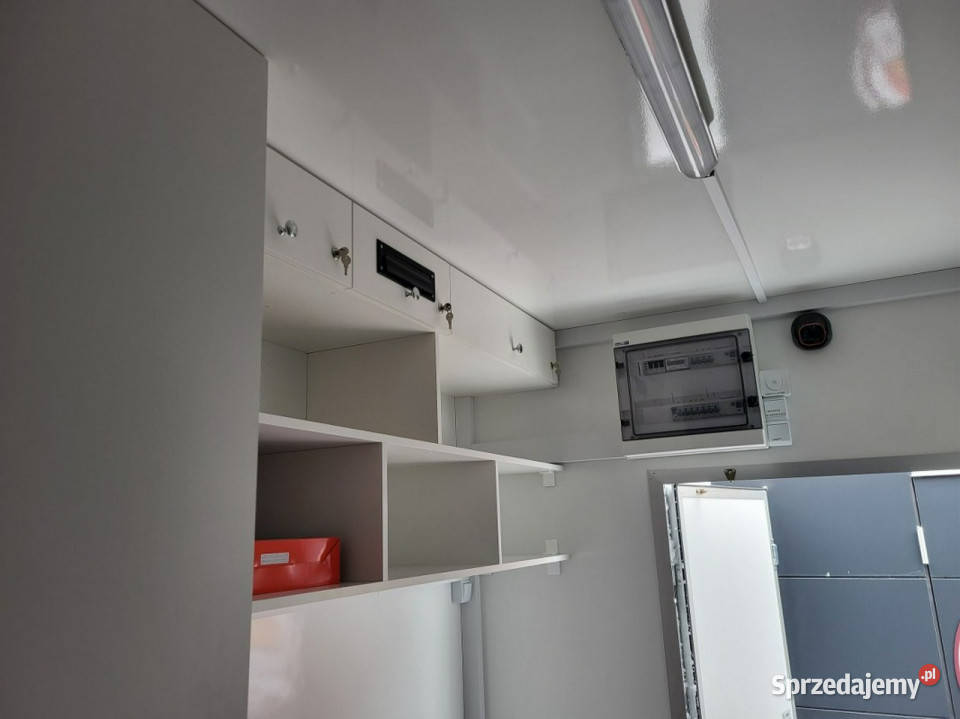 gastronomiczne ZP TRAILERS Poleasingowe Komorniki sprzedam