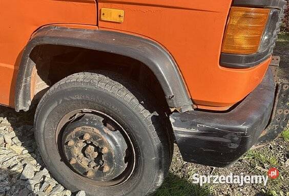 Mercedesbenz 510 sprzedaż syndyka śląskie Częstochowa