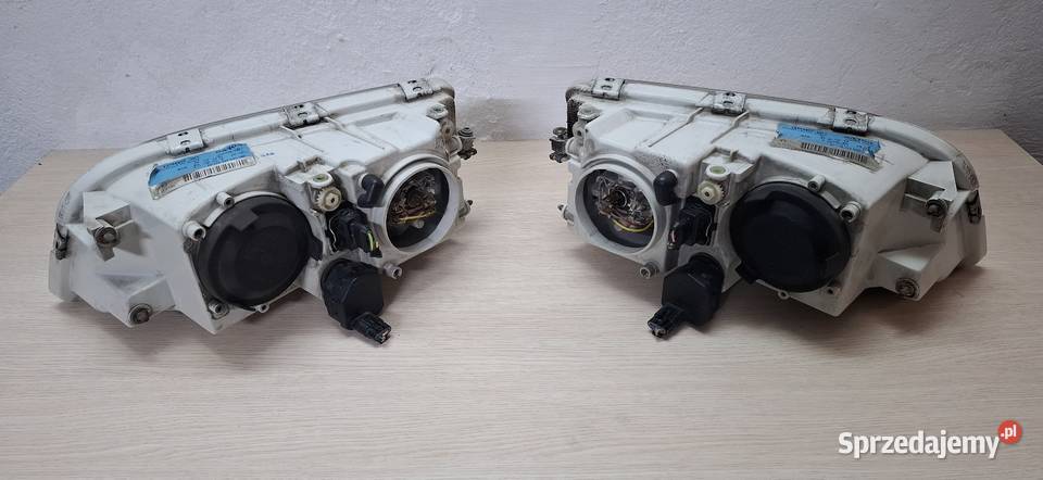 Lampa Reflektor Volvo V40 S40 osobowe Sandomierz