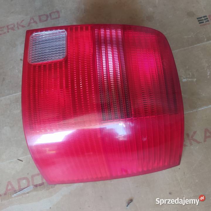 Lampa lewa prawa tył VW passat B5 kombi sprzedam
