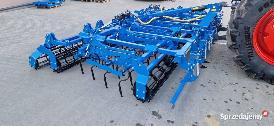 Agregat uprawowy przedsiewny kompaktor Agripol nieuszkodzony