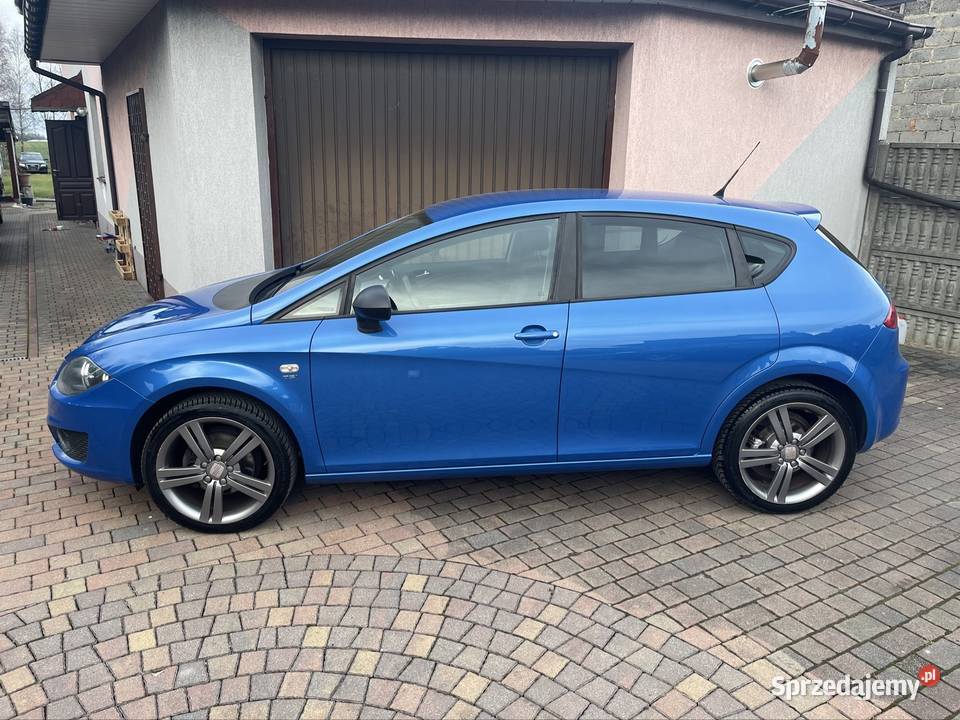 Seat Leon 14 125 koni benzyna klima Alu remont śląskie Częstochowa