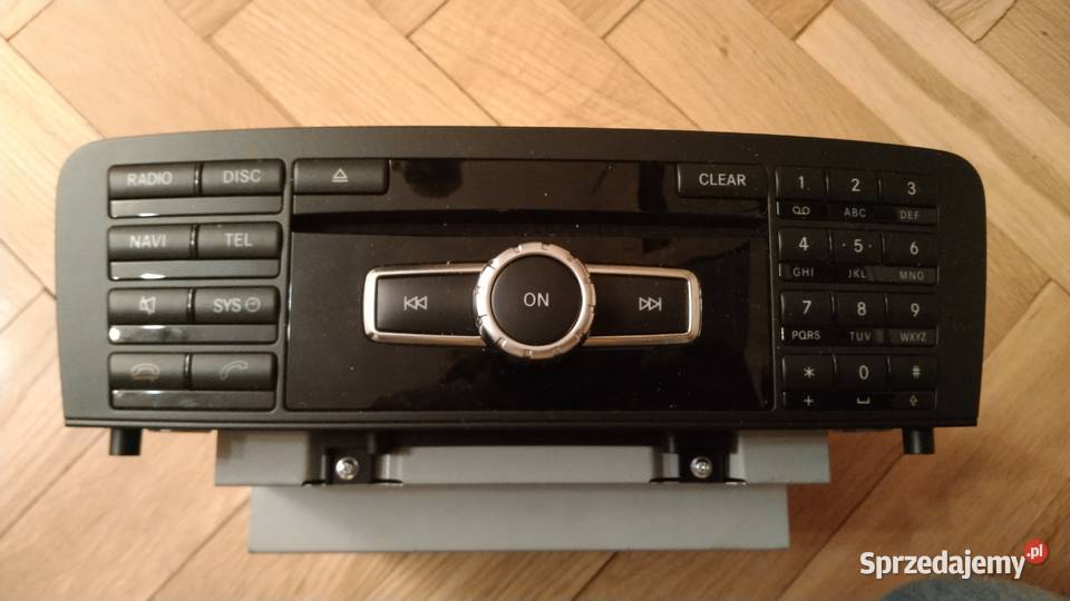 Radio Mercedes B 2012 na części Rok produkcji 2012 Elbląg
