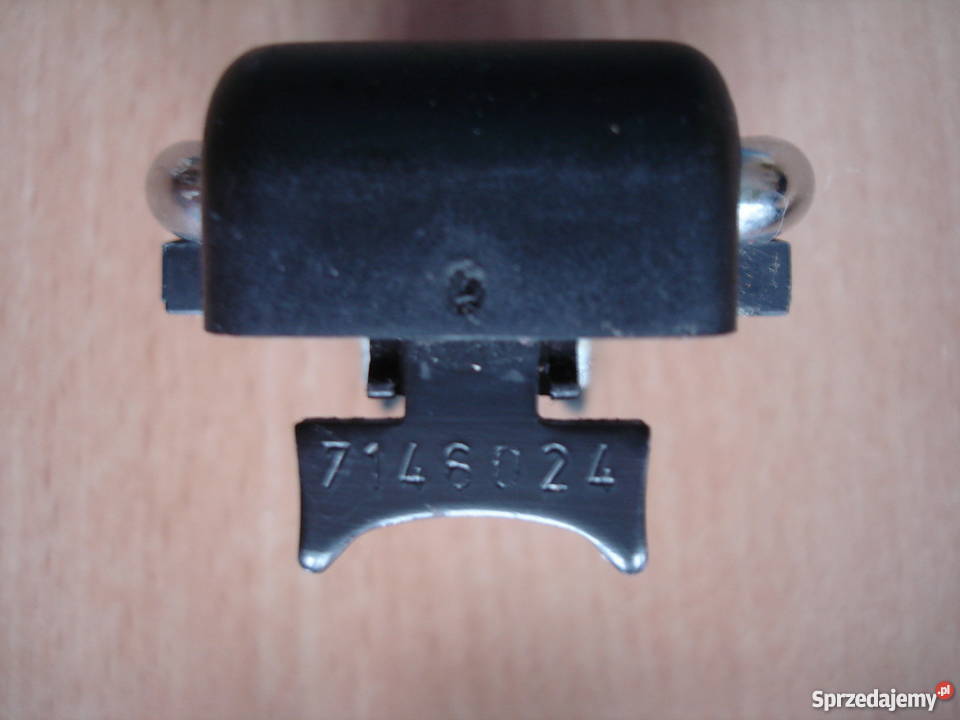 BMW uchwyt mocujący bagażnika 7146024 Oborniki