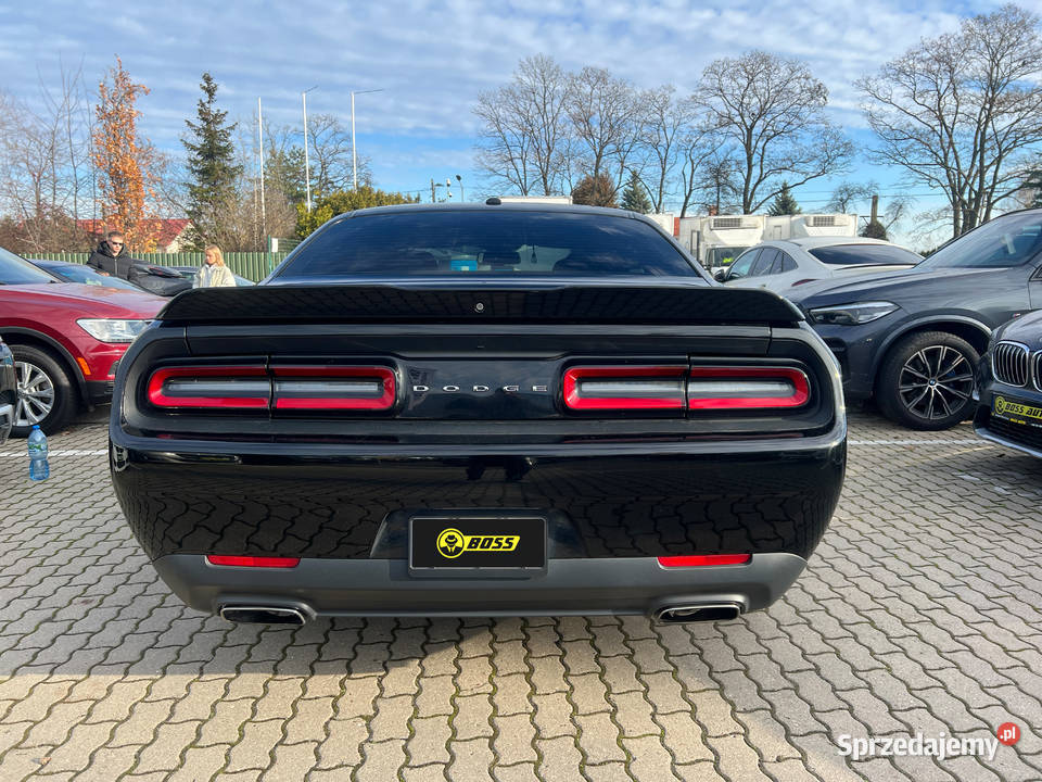 Dodge Challenger 2018 światła do jazdy dziennej mazowieckie Warszawa