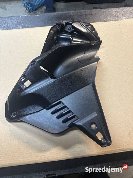 Yamaha MT07 Tracer 700 Wypełnienie Mocowanie Bok