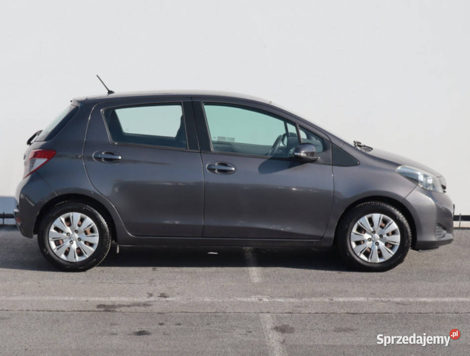 Toyota Yaris 10 VVTi Lublin