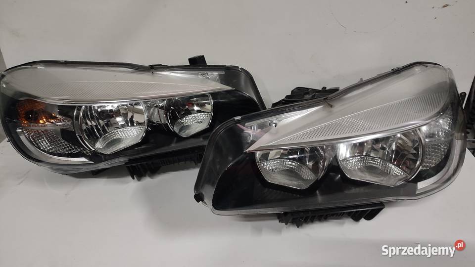 BMW 2 F45 F46 Active Tourer Lampa lewa prawa Lampy przednie Oświetlenie Włoszczowa sprzedam