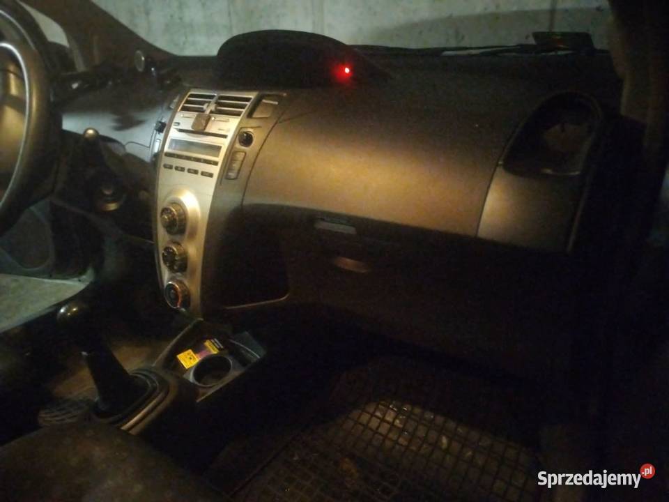 Toyota Yaris 2006r 227 Yaris Leszno sprzedam