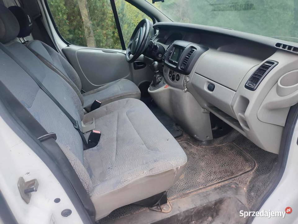 Renault Trafic uszkodzony silnik łódzkie