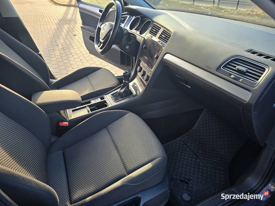Volkswagen Golf Trendline 2019 FV23 Sochaczew