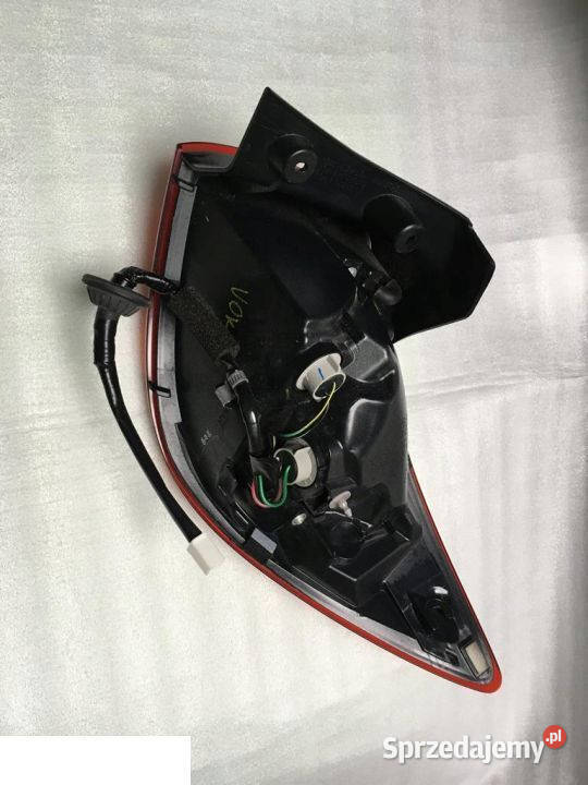 MAZDA 2 DJ 2015LAMPA TYLNA LEWA DB5J51160