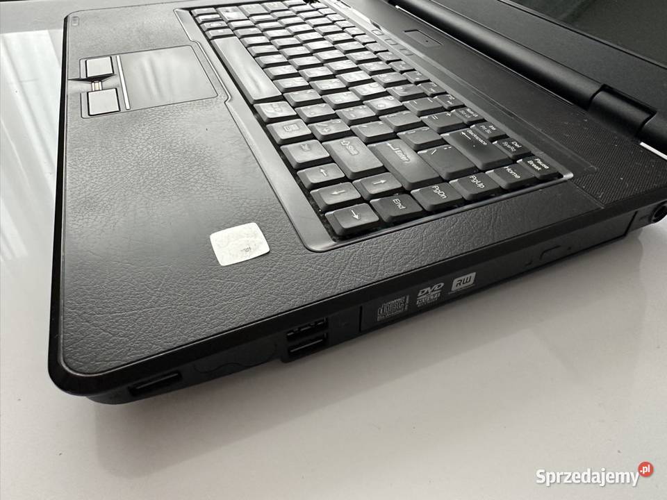 Laptop Compal HL90 253GHzGF9600M4GB Dodatkowe wyjście VGA Laptopy i netbooki Warszawa