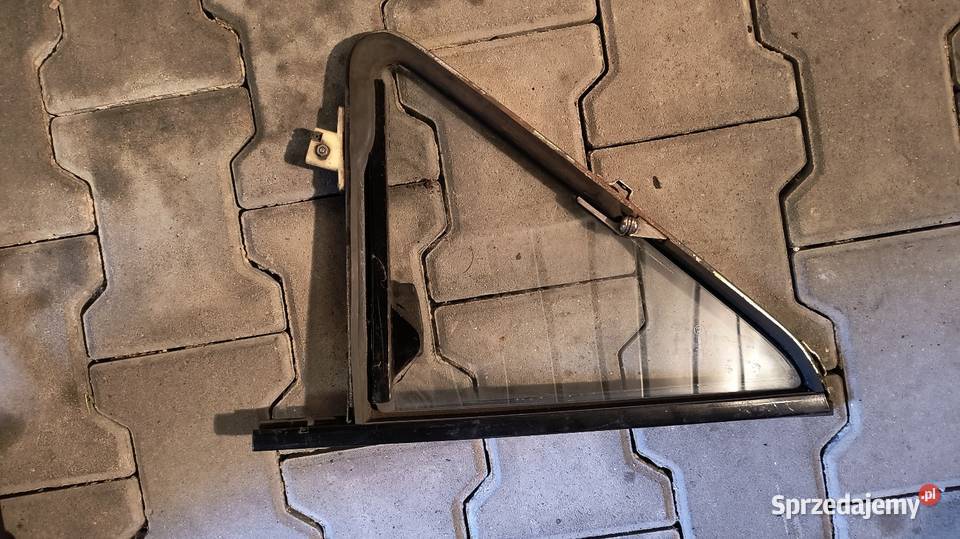 Szyba lewa uchylna 126p Maluch śląskie