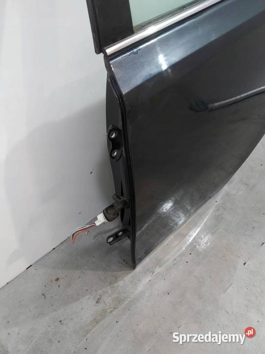 DRZWI LEWE TYŁ KOMBI 1H2 Toyota Auris II 2012 świętokrzyskie