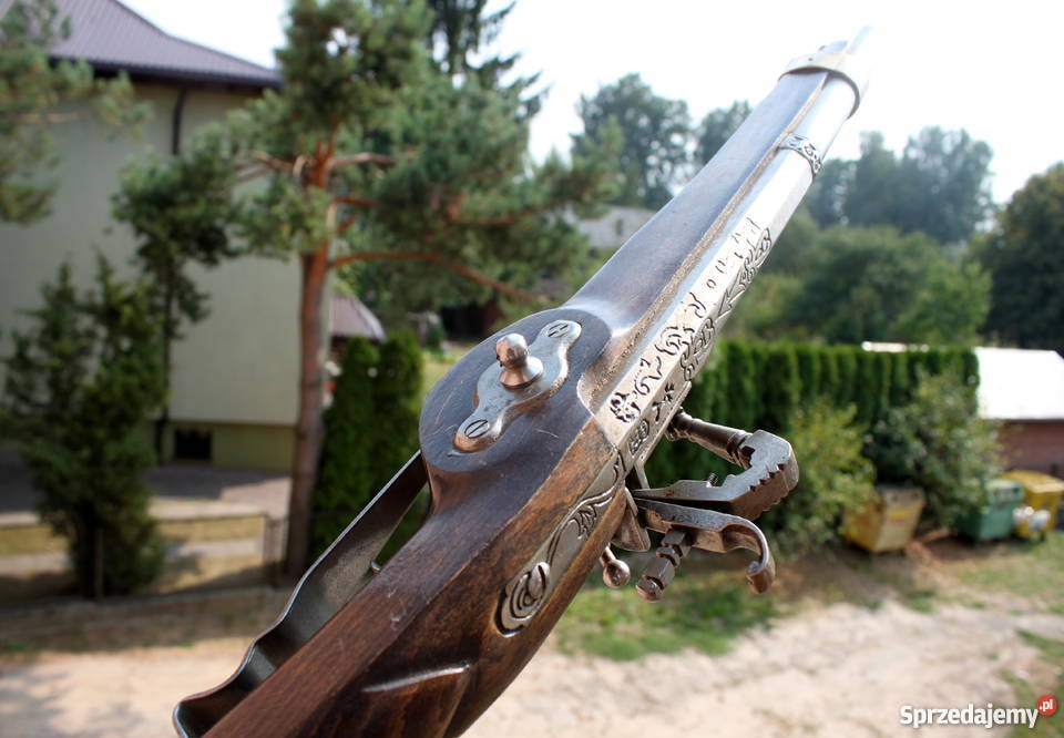 HUSARSKI XVII wCZARNOPROCHOWY PISTOLET Z ZAMKIEM Sokółka