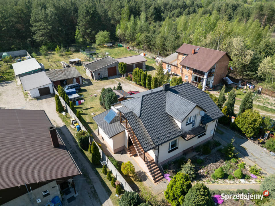 Dom remoncie 1065m2 działka 2873m2 choinki 106.5m2 Nieruchomości świętokrzyskie Ostrowiec Świętokrzyski
