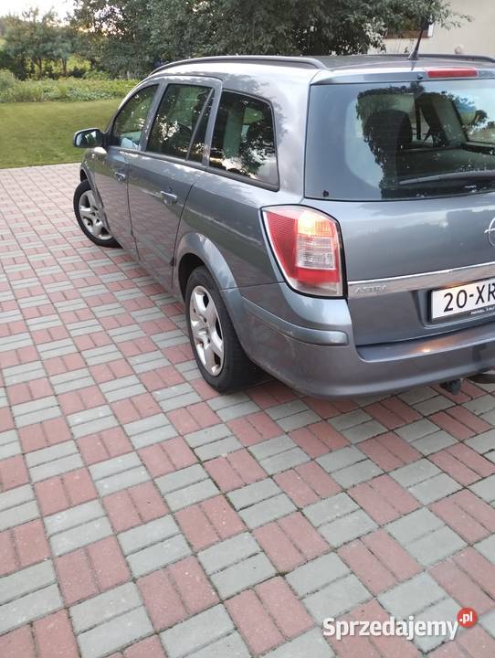 Opel Astra 16 benzyna 2007 zarejestrowany w Skłudzewo
