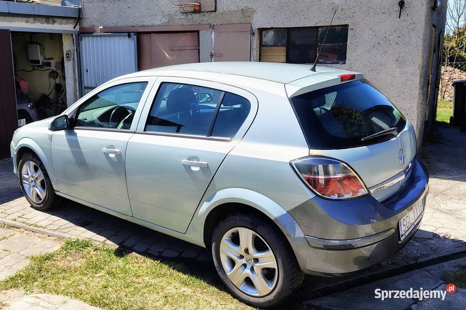 Opel Astra H stan techniczny przegląd do 012027 sprzedam