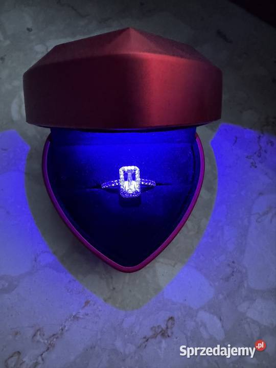 Pierścionek damski rozmiar 20 pudełko LED Kraków