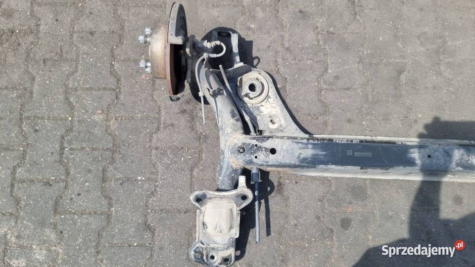 BELKA SANKI TYŁ SKODA OCTAVIA III 5Q0501115 osobowe