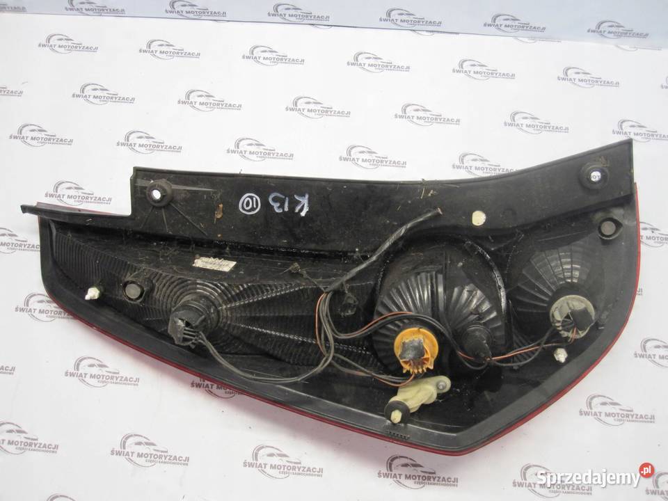 OPEL AGILA B 11r lampa prawa tył 89071639