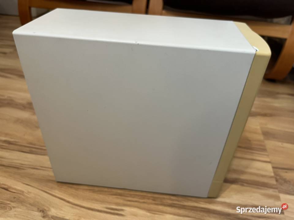 Zabytkowy komputer PC AT Pentium MMX 200MHz Brzana