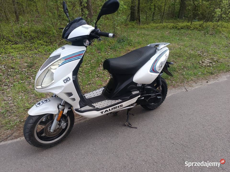 Sprzedam skuter 50 2T Stan Mordy