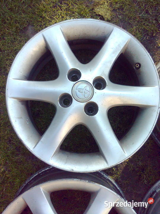 Felgi aluminiowe 15 Toyota Yaris Corolla