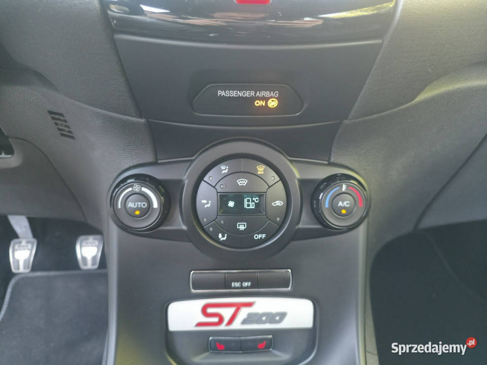 Ford Fiesta 16 Benzyna Serwisowany Gwarancja świętokrzyskie Piekoszów sprzedam