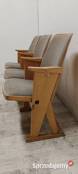 fotele kinowe TON Czechosłowacja lata 7080te Fotele Radomsko