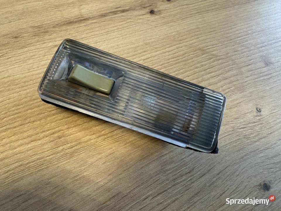Fiat 125p lampka oświetlenia wnętrza Łada 008697 uniwersalne Sosnowiec