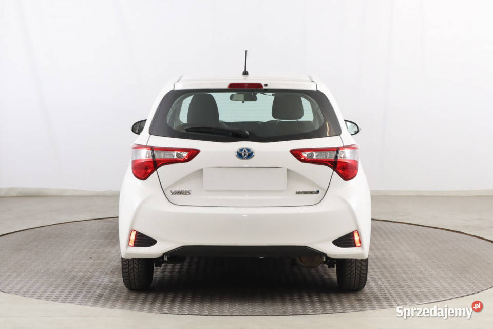 Toyota Yaris 15 Hybrid śląskie Zabrze sprzedam