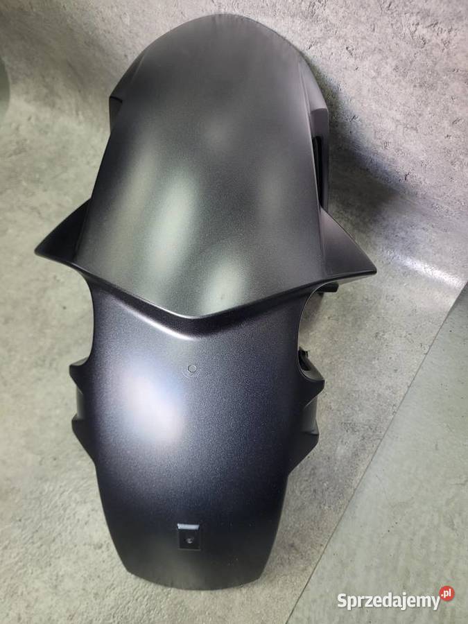 SUZUKI GSX8R GSX 8 R OEM BŁOTNIK PRZÓD PRZEDNI Nowy Tomyśl sprzedam