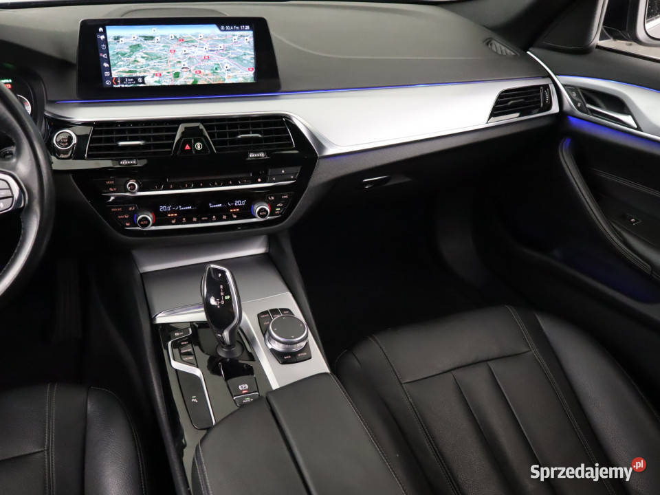 BMW 5 520i nieuszkodzony Seria 5