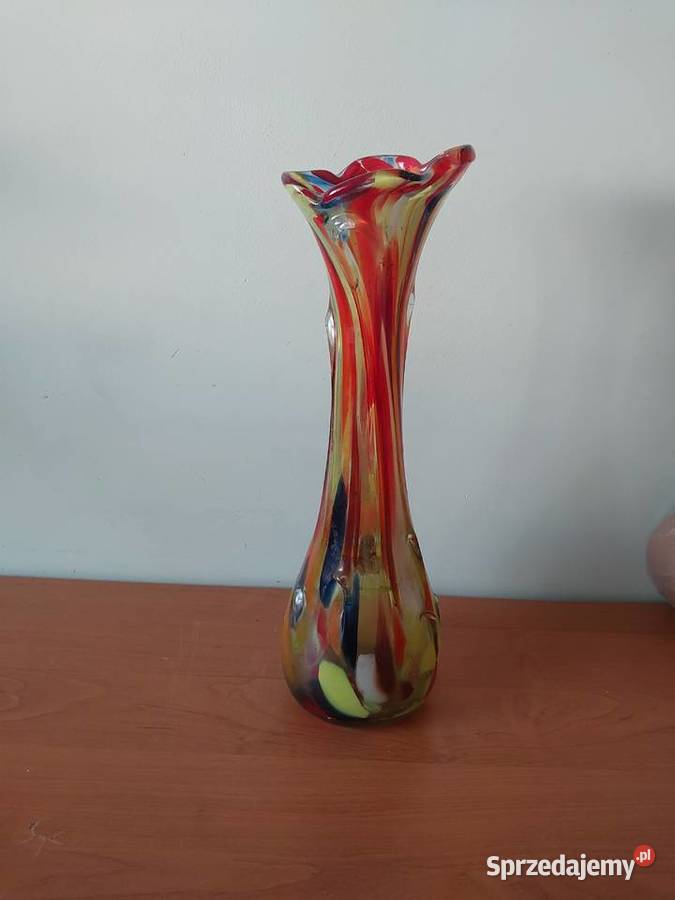 Zabytkowy wazon na kwiaty cięte wielkopolskie